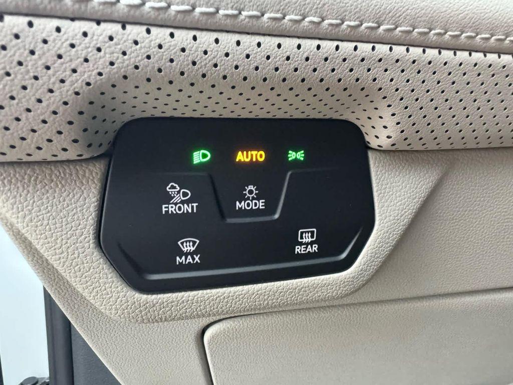 new 2026 Volkswagen Atlas car, priced at $57,171