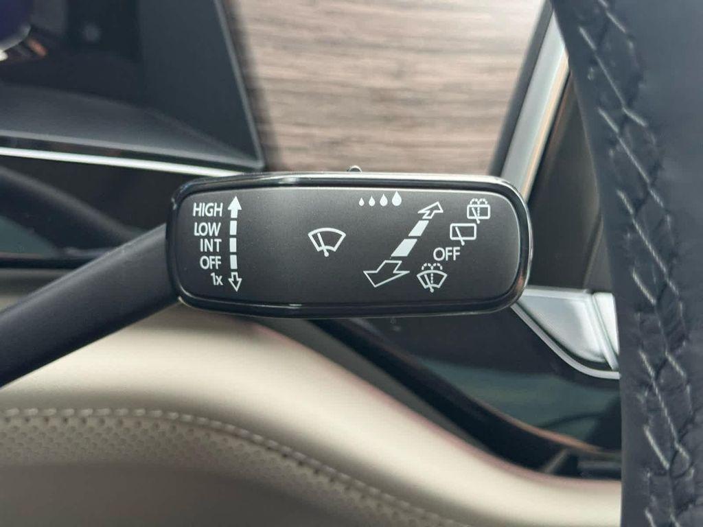 new 2026 Volkswagen Atlas car, priced at $57,171