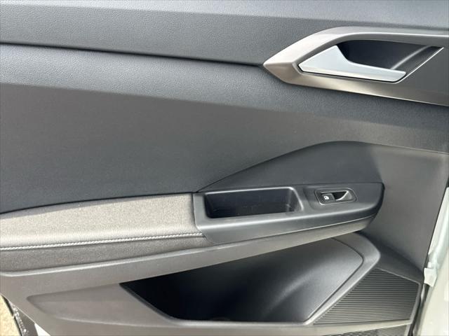new 2025 Volkswagen Taos car, priced at $34,270