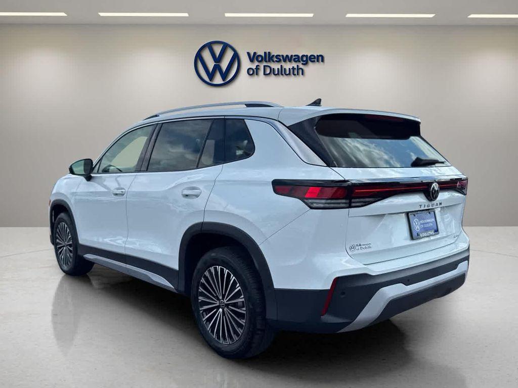 new 2025 Volkswagen Tiguan car, priced at $33,171
