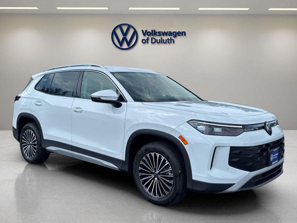 new 2025 Volkswagen Tiguan car, priced at $33,171