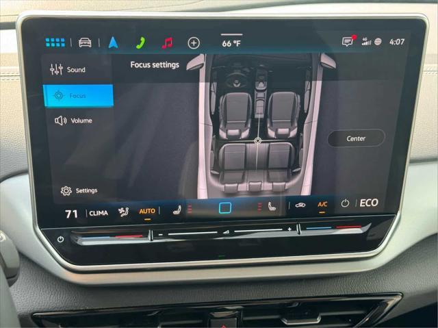 new 2025 Volkswagen ID.4 car, priced at $51,161