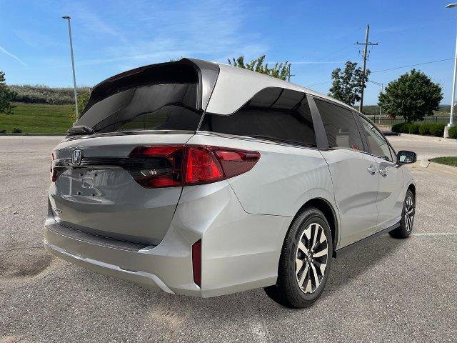 new 2025 Honda Odyssey car, priced at $43,670