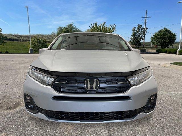 new 2025 Honda Odyssey car, priced at $43,670