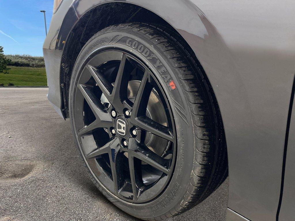 new 2025 Honda Civic Hybrid car, priced at $29,197