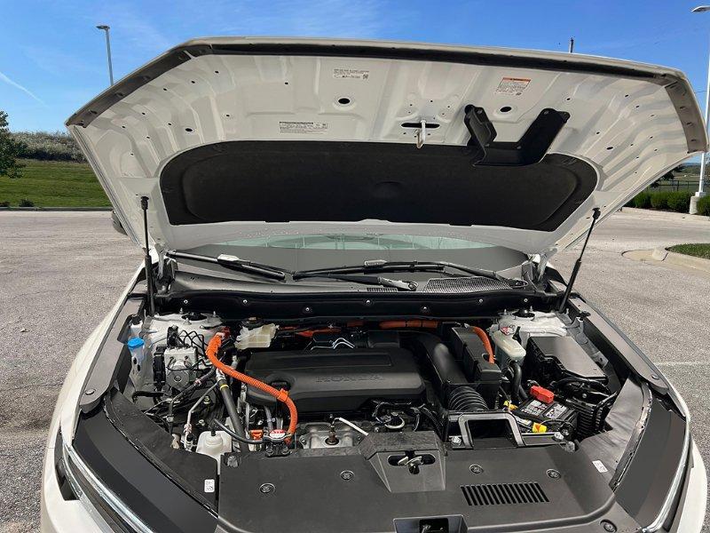 new 2025 Honda CR-V Hybrid car, priced at $42,950