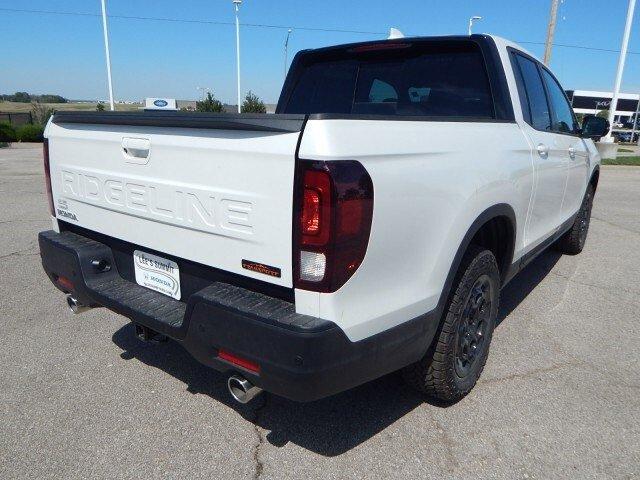 new 2025 Honda Ridgeline car, priced at $46,674