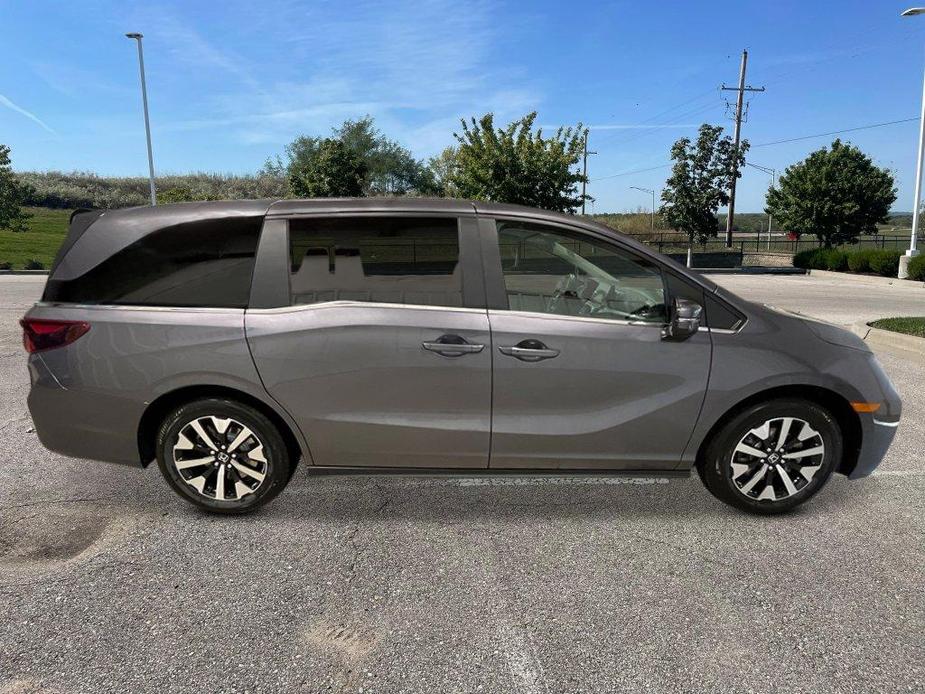 new 2025 Honda Odyssey car, priced at $41,815