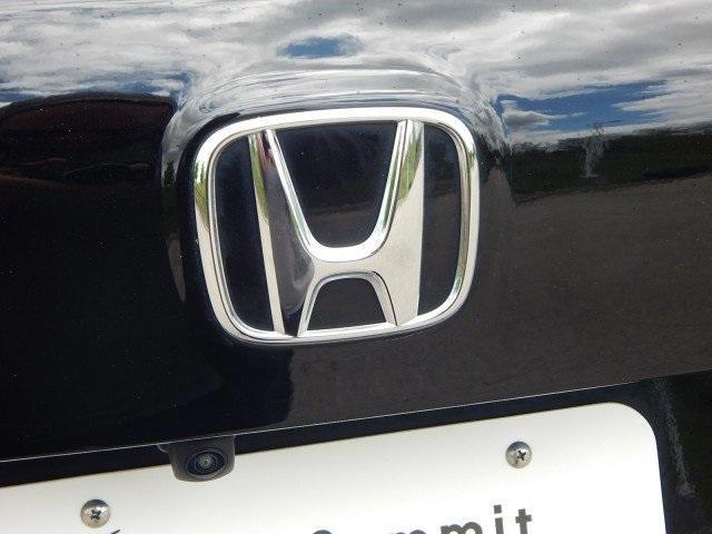 used 2022 Honda Pilot car, priced at $34,572