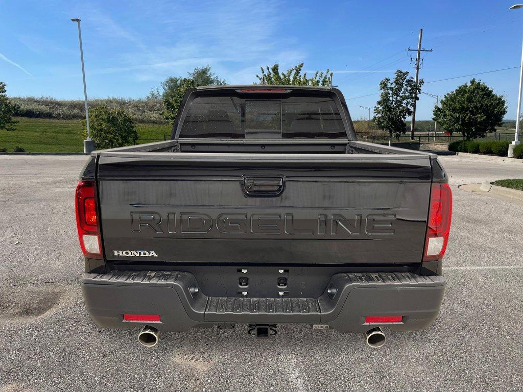 new 2025 Honda Ridgeline car, priced at $42,209