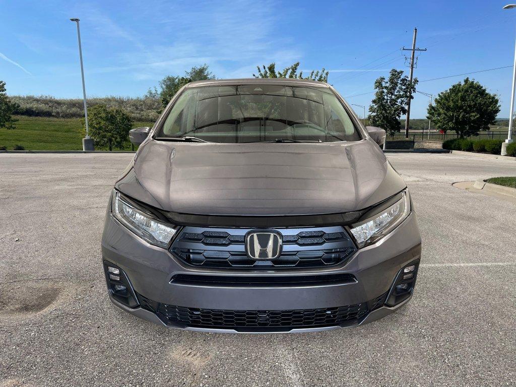 new 2026 Honda Odyssey car, priced at $44,290