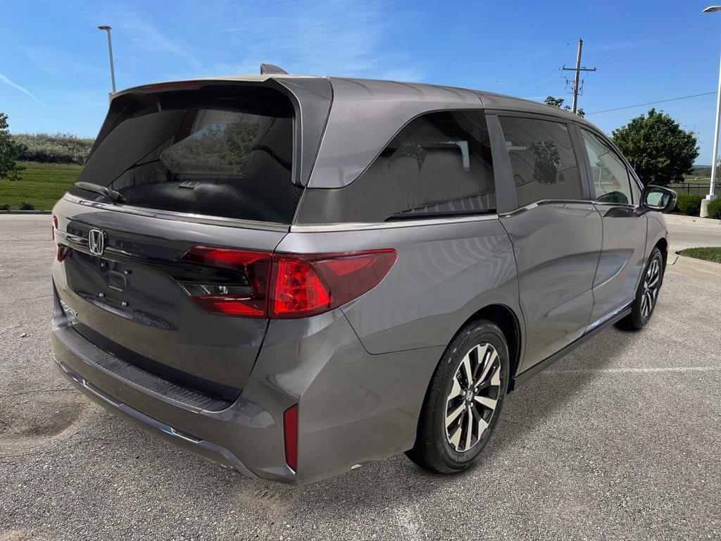 new 2026 Honda Odyssey car, priced at $44,290