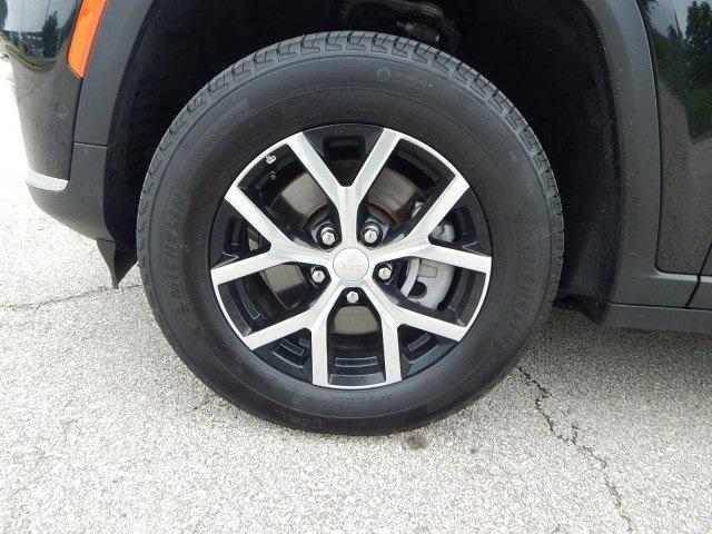 used 2024 Jeep Grand Cherokee L car, priced at $39,588