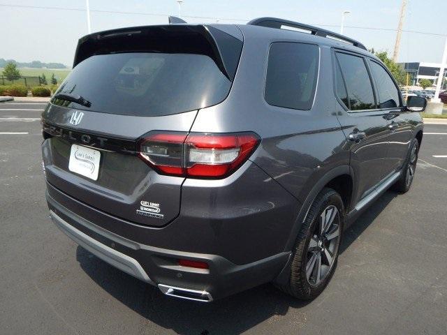 used 2025 Honda Pilot car, priced at $45,388