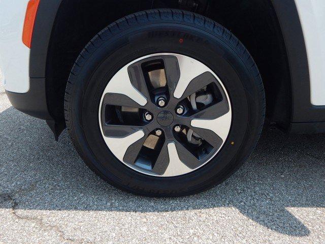 used 2023 Jeep Grand Cherokee 4xe car, priced at $32,998