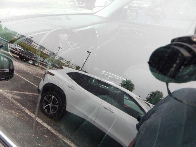 used 2021 Chevrolet Traverse car, priced at $25,688