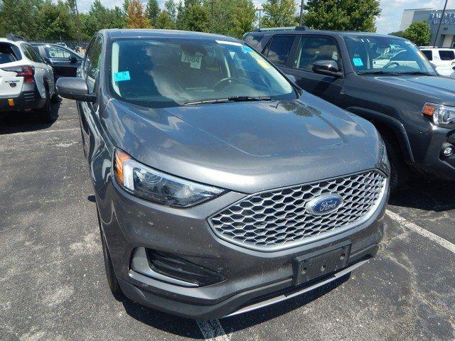 used 2024 Ford Edge car, priced at $24,998