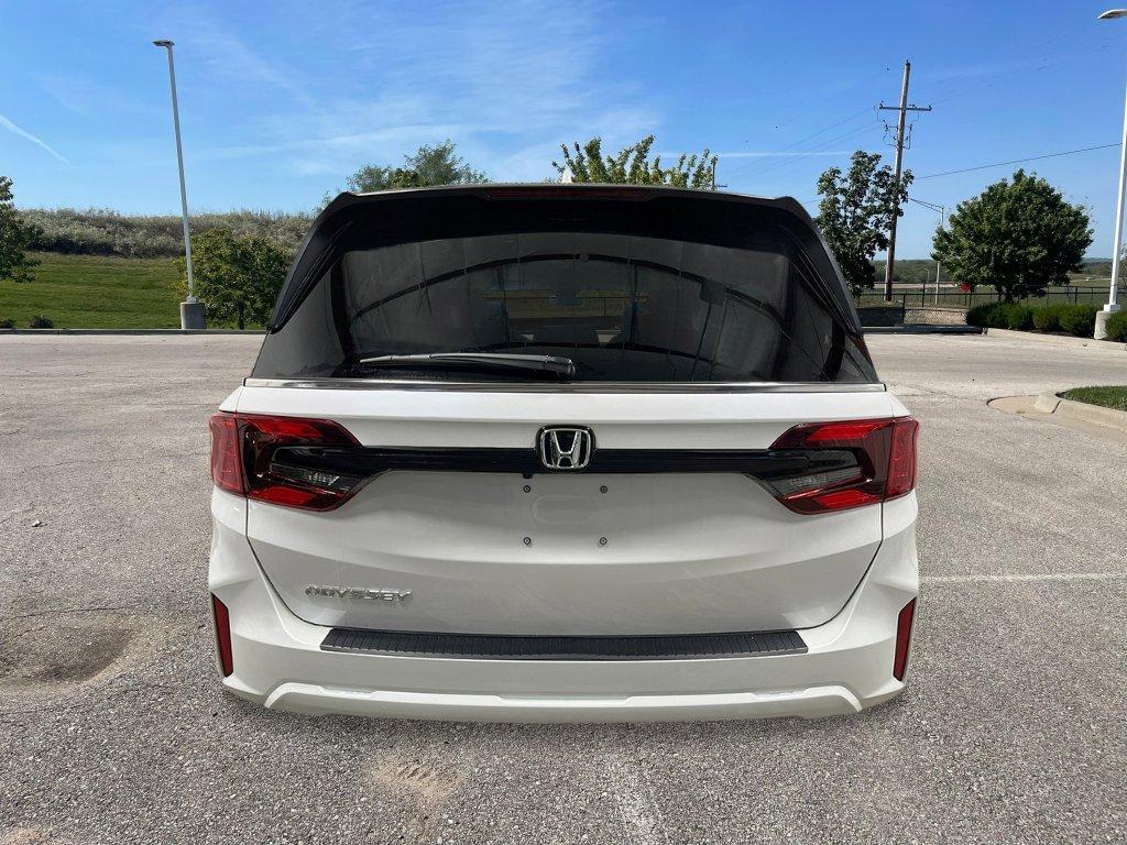 new 2025 Honda Odyssey car, priced at $44,125