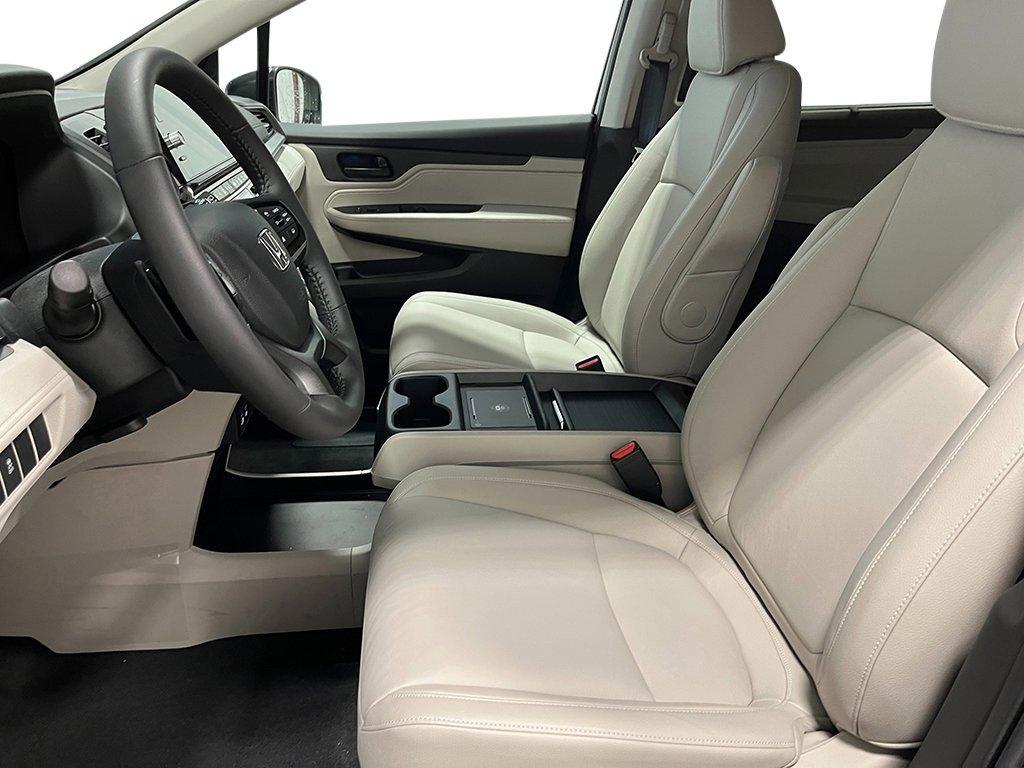 new 2025 Honda Odyssey car, priced at $44,125