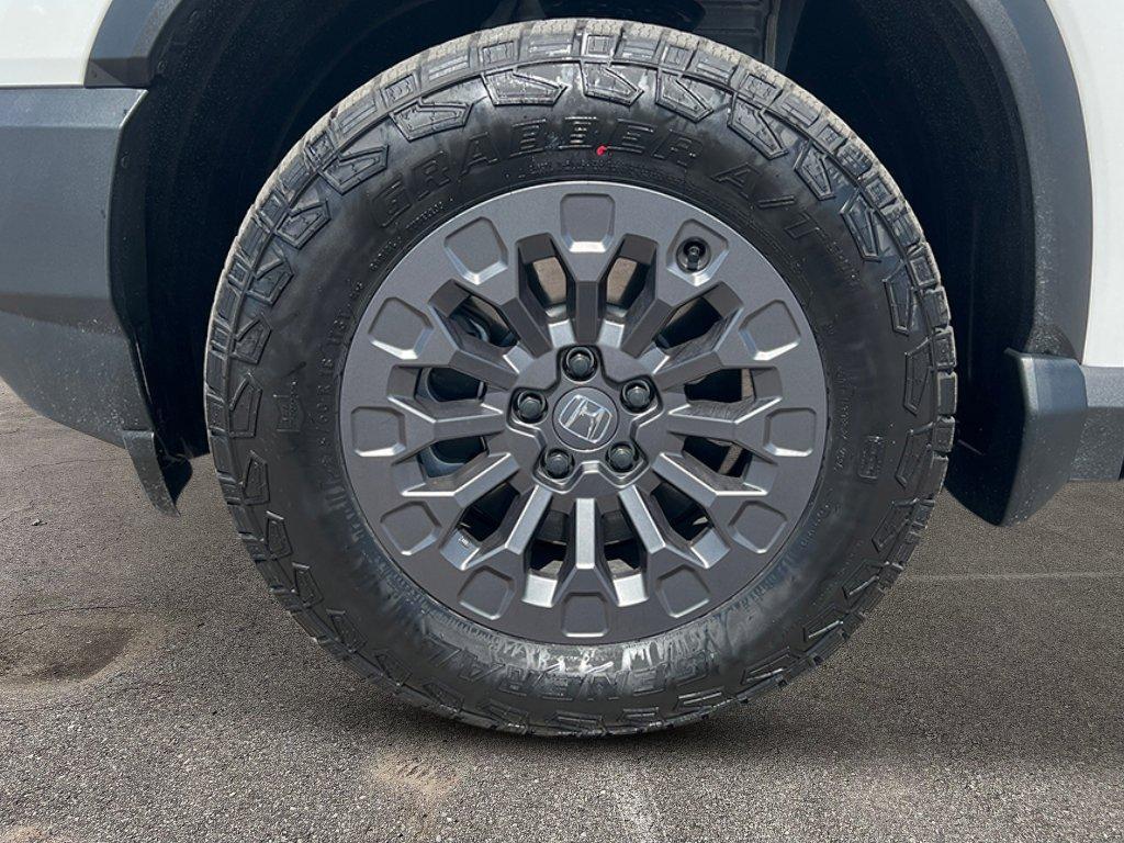 new 2026 Honda Passport car, priced at $50,355