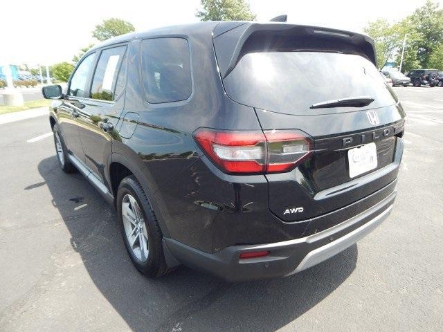 used 2025 Honda Pilot car, priced at $44,988