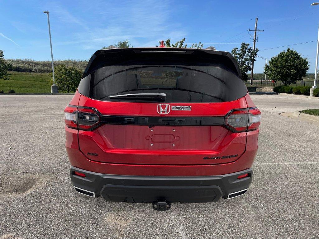new 2025 Honda Pilot car, priced at $56,485