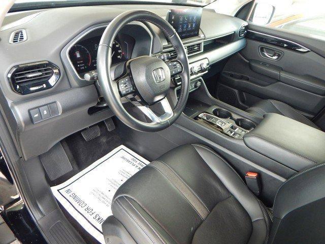 used 2023 Honda Pilot car, priced at $40,995
