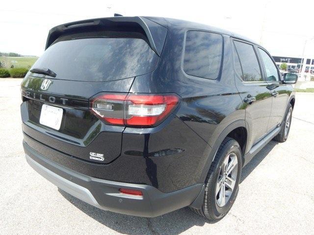 used 2023 Honda Pilot car, priced at $40,995