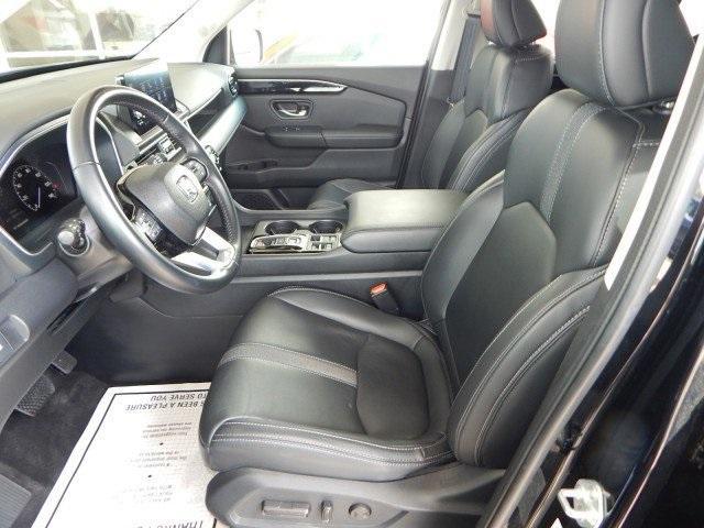 used 2023 Honda Pilot car, priced at $40,995