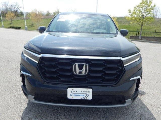 used 2023 Honda Pilot car, priced at $40,995