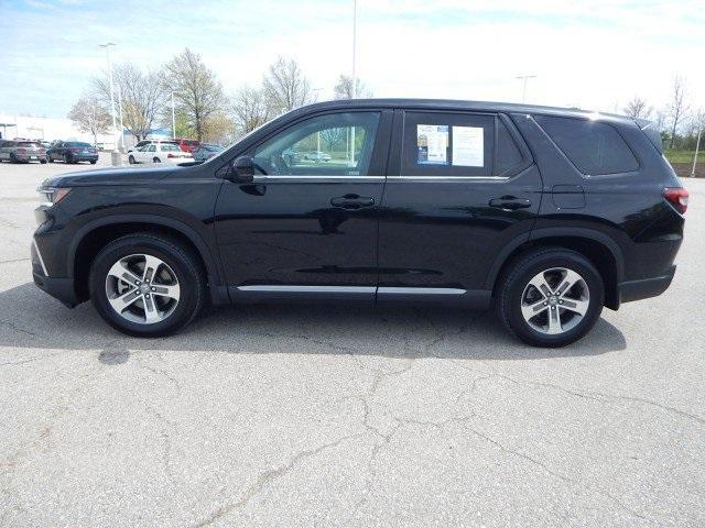used 2023 Honda Pilot car, priced at $40,995