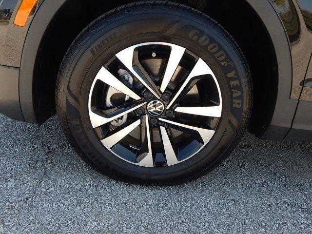 used 2024 Volkswagen Tiguan car, priced at $26,998