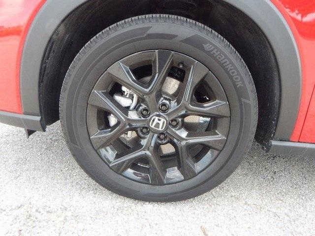 used 2025 Honda HR-V car, priced at $29,998