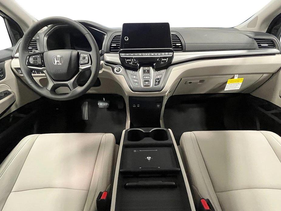 new 2025 Honda Odyssey car, priced at $42,270