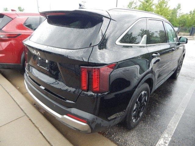 used 2024 Kia Sorento car, priced at $31,588