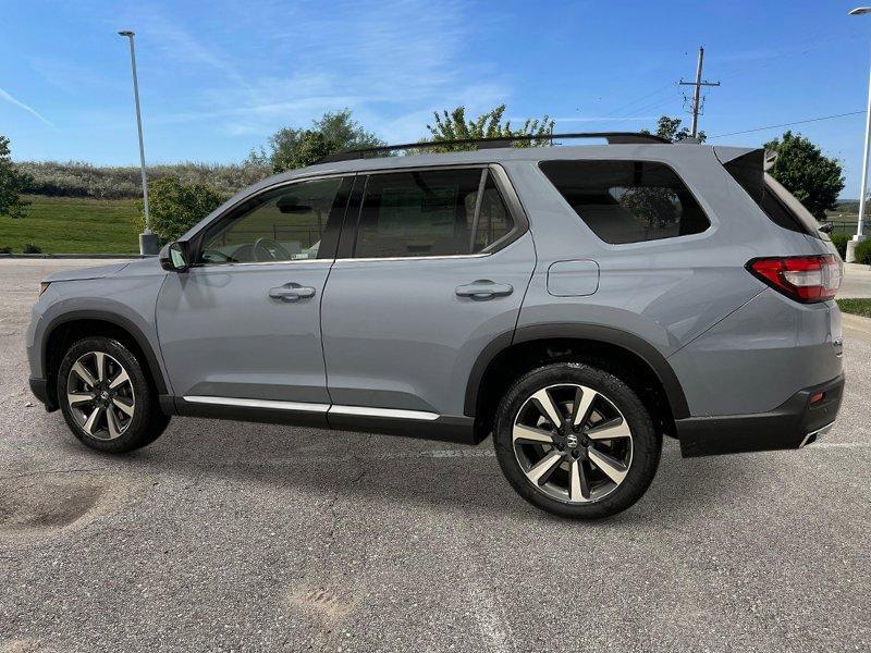 new 2025 Honda Pilot car, priced at $51,505