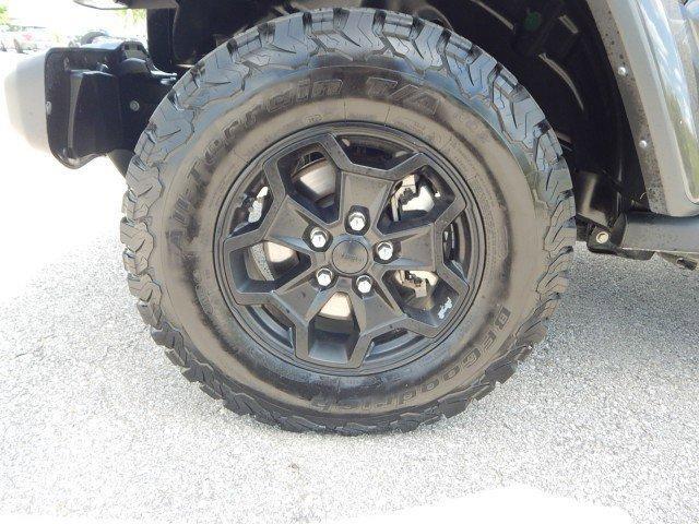 used 2022 Jeep Gladiator car, priced at $34,995