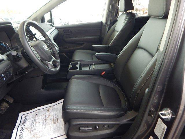 used 2024 Honda Odyssey car, priced at $42,000