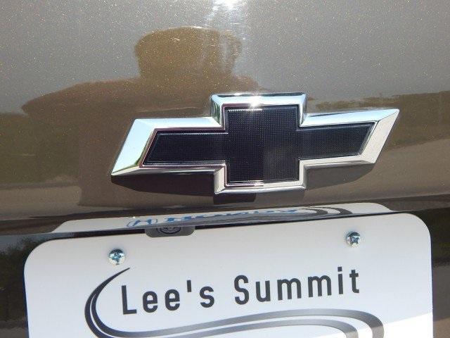 used 2023 Chevrolet Equinox car, priced at $22,788