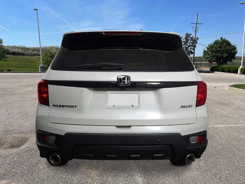 new 2025 Honda Passport car, priced at $44,395