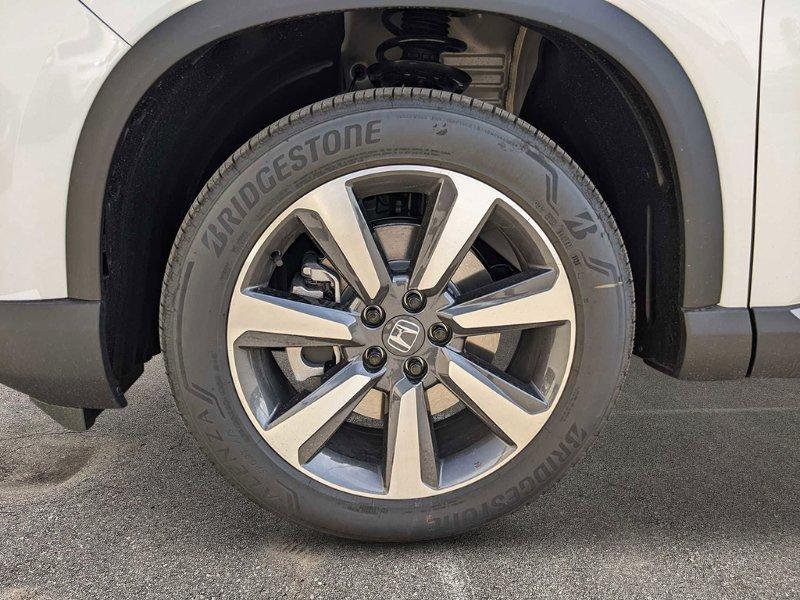 new 2025 Honda Pilot car, priced at $53,225