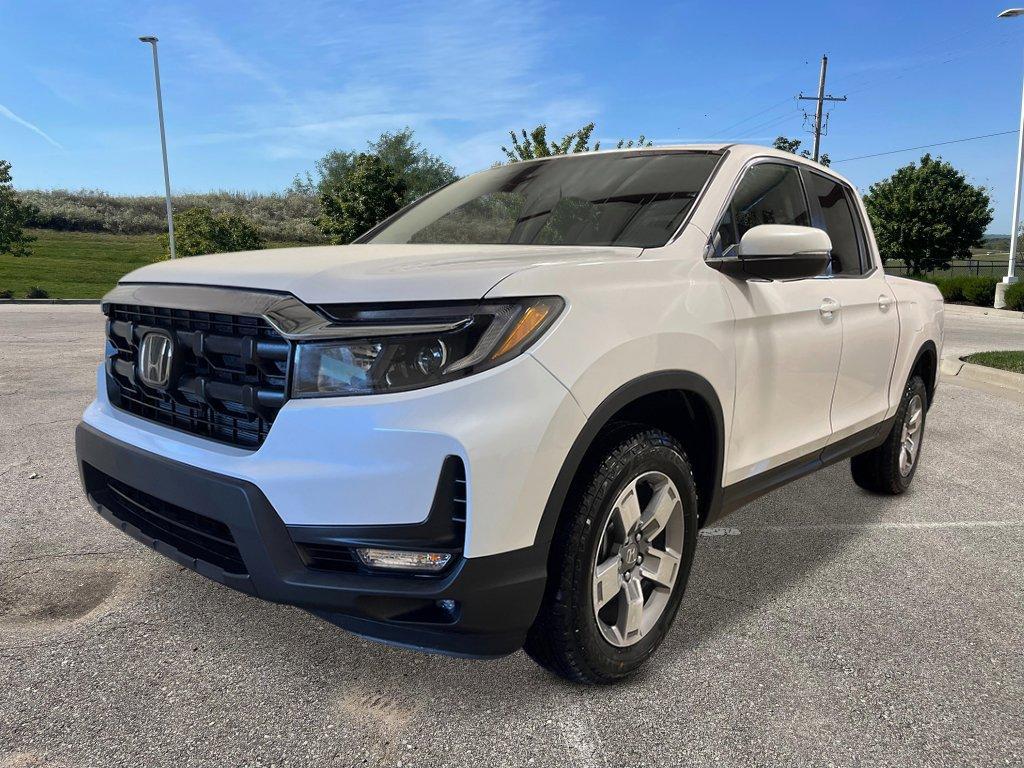 new 2025 Honda Ridgeline car, priced at $42,879