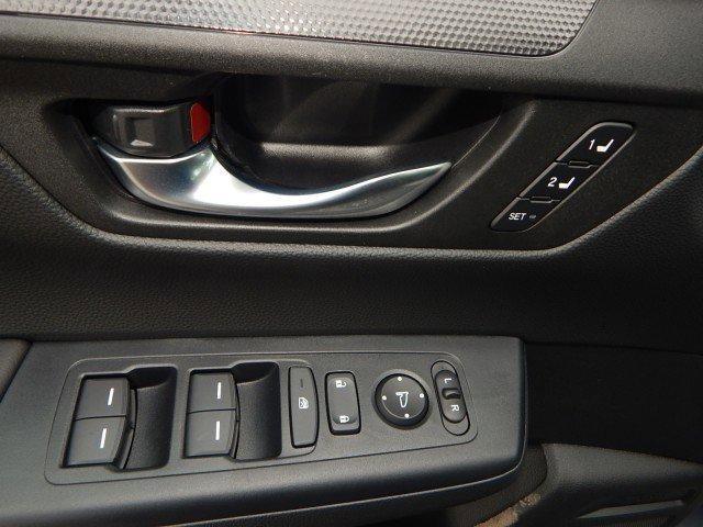used 2025 Honda CR-V Hybrid car, priced at $39,996