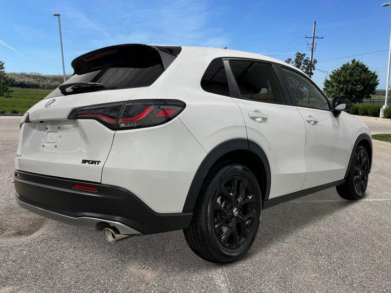 new 2025 Honda HR-V car, priced at $28,176