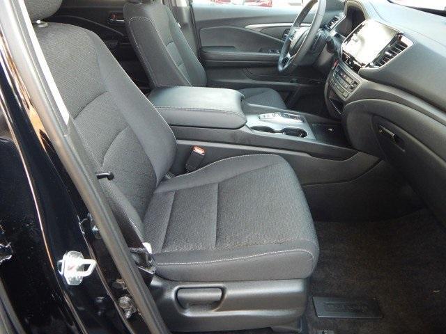 used 2024 Honda Ridgeline car, priced at $33,500