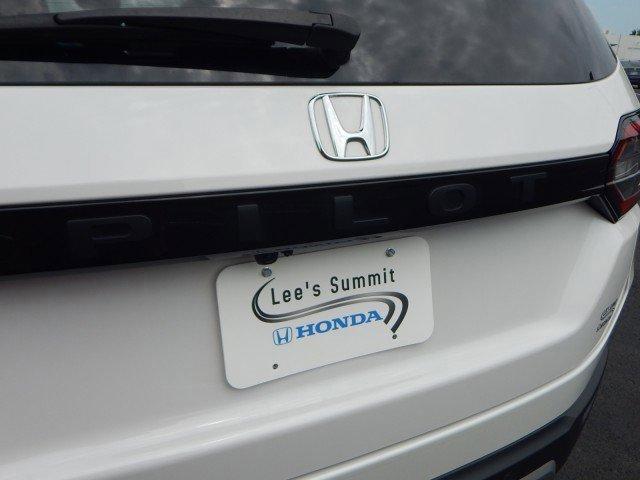 used 2025 Honda Pilot car, priced at $46,998