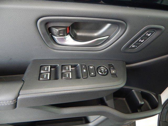 used 2025 Honda Pilot car, priced at $46,998