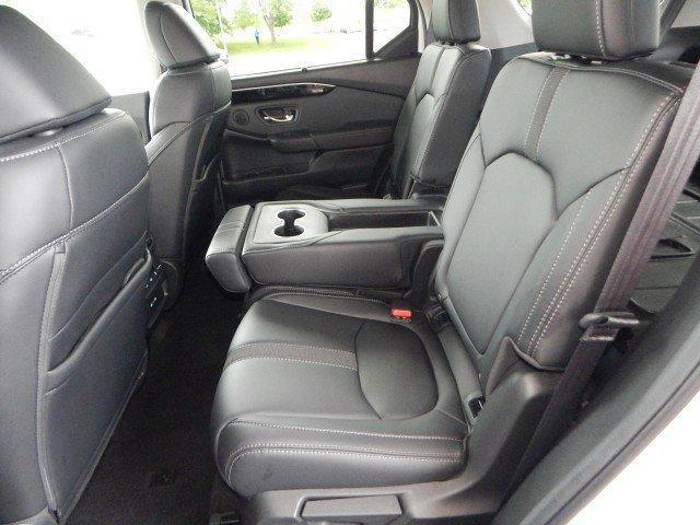 used 2025 Honda Pilot car, priced at $46,998