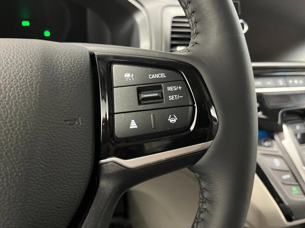 new 2025 Honda Odyssey car, priced at $48,360