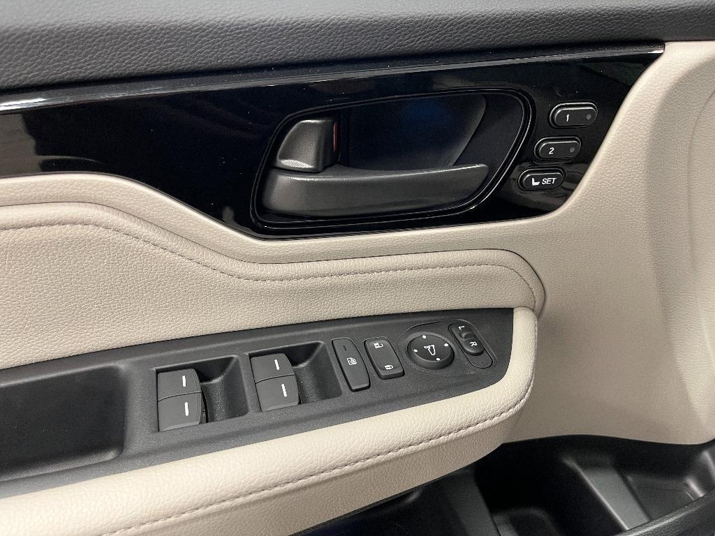 new 2025 Honda Odyssey car, priced at $48,360